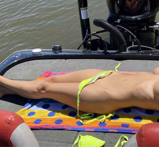 Fuck tan lines by Daisygirl-13