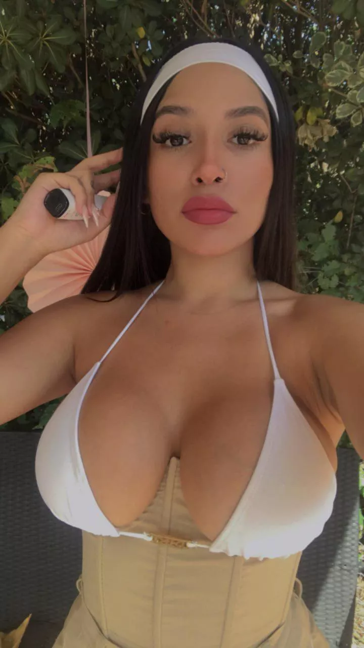 Gorgeous boobs posted by Charming_Milana