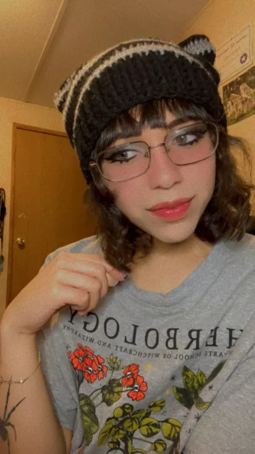 Hello 🤍 by autumnsnow612