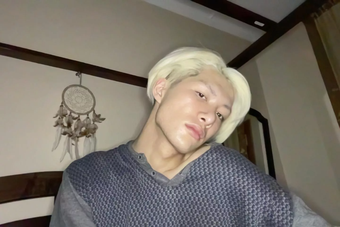 heyy posted by vjctorr