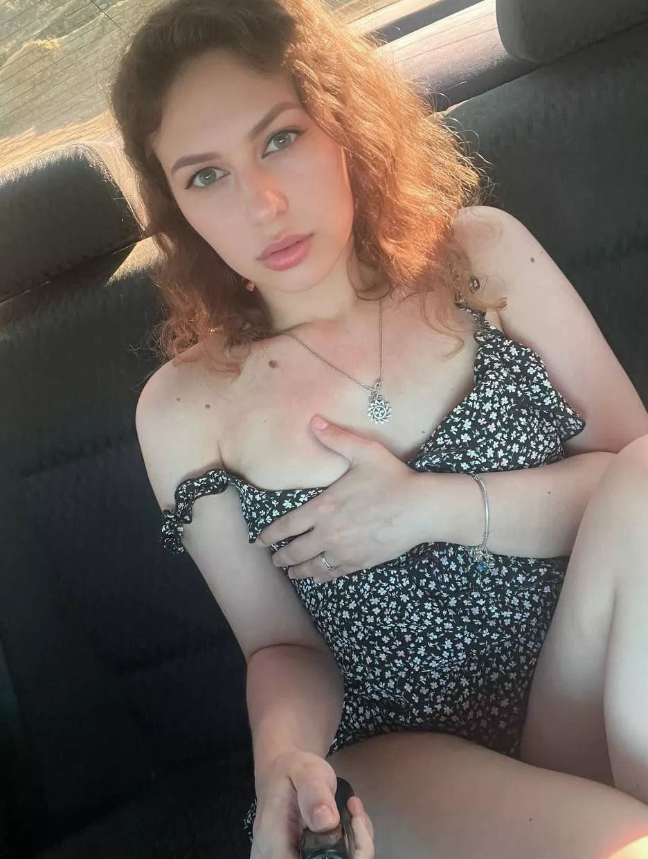 Houston, we have a problem posted by Jealous_Banana6324