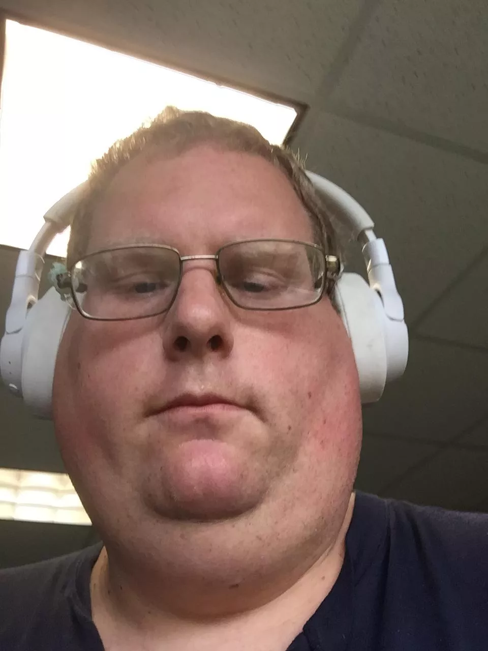 I am so tired this afternoon, DO NOT SEND DIRTY PICS NOT HERE FOR THAT posted by tylerakamothermadea