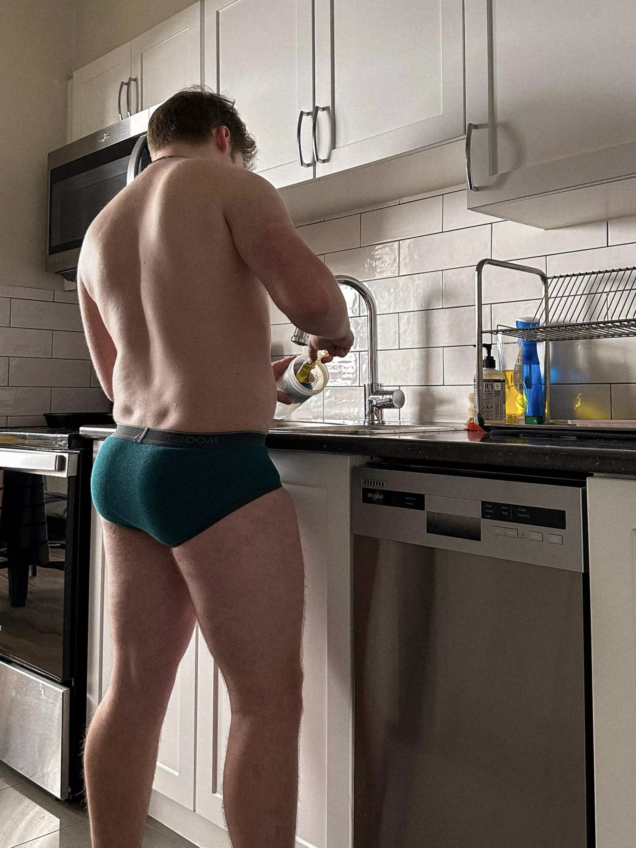 I like my back dimples 😁 posted by thewinterson