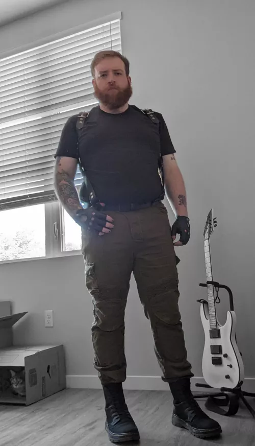 I'd look a lot better with someone under my boot by GrumpyBearxx