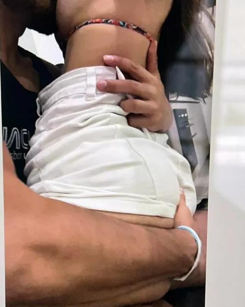 If you’re an ass guy, does mine look tasty to you by Flat-Cartographer-95