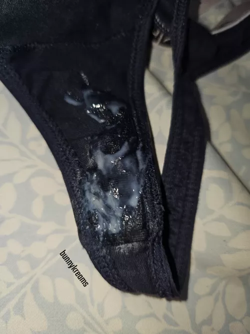 Japanese pussy juice 💦 by bunnykreamss