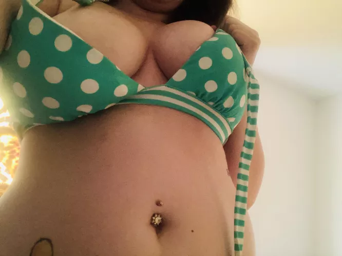 Missing bikini weather so bad right now by BritDZim