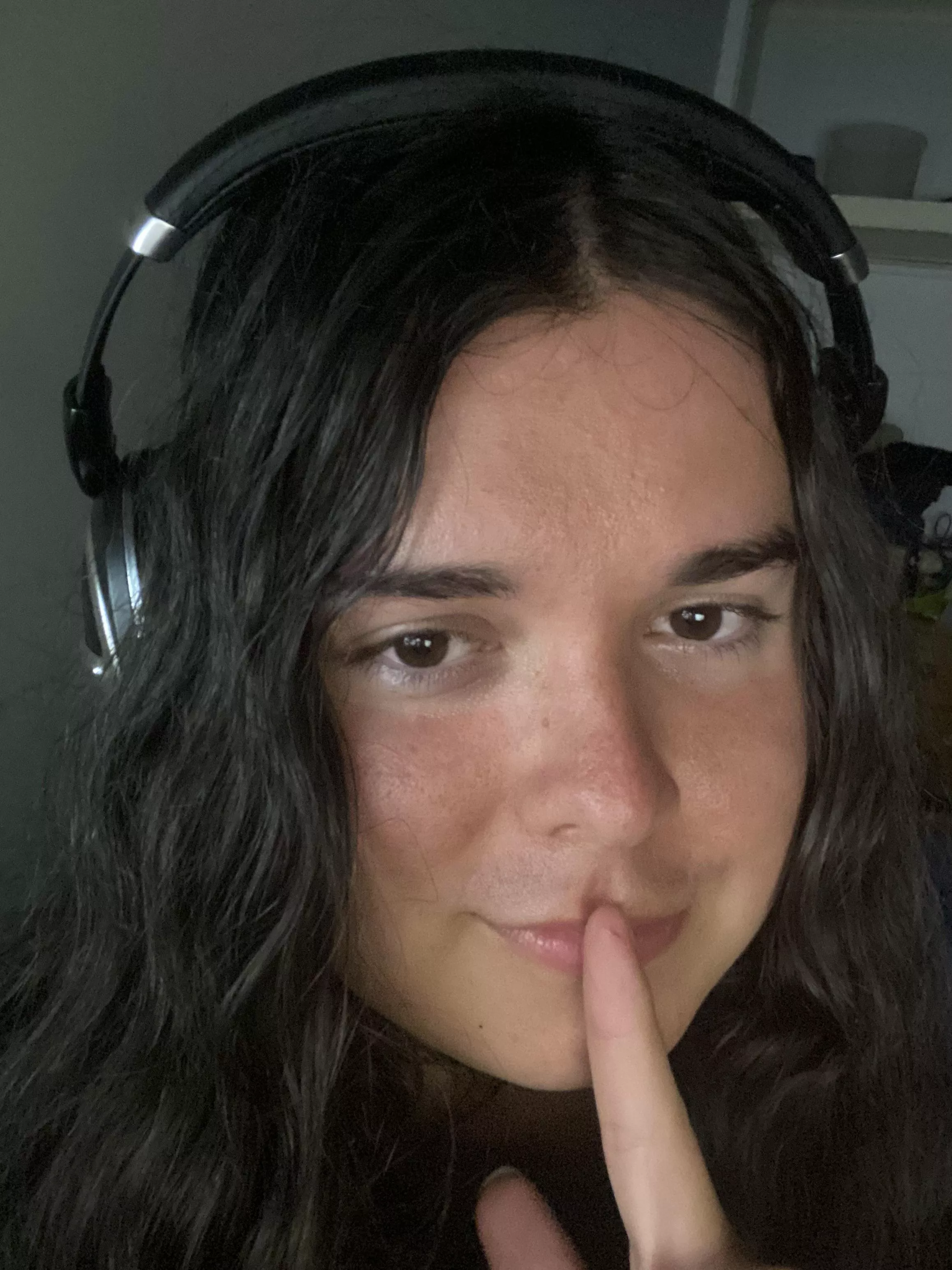 Never realised how feminine I looked before posted by Matthew31366