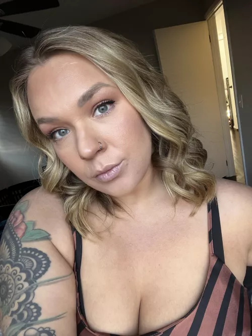 Should I go back to my brighter blonde or keep it dirty by BustyBaylee93