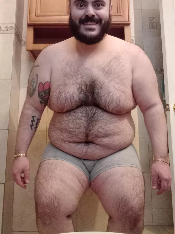 Showing off the tree trunk thighs posted by TooPretty4Prison