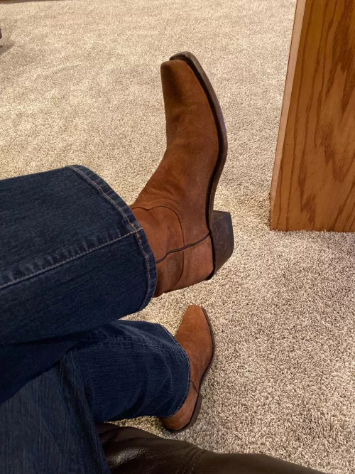 So Comfortable! by dovo69