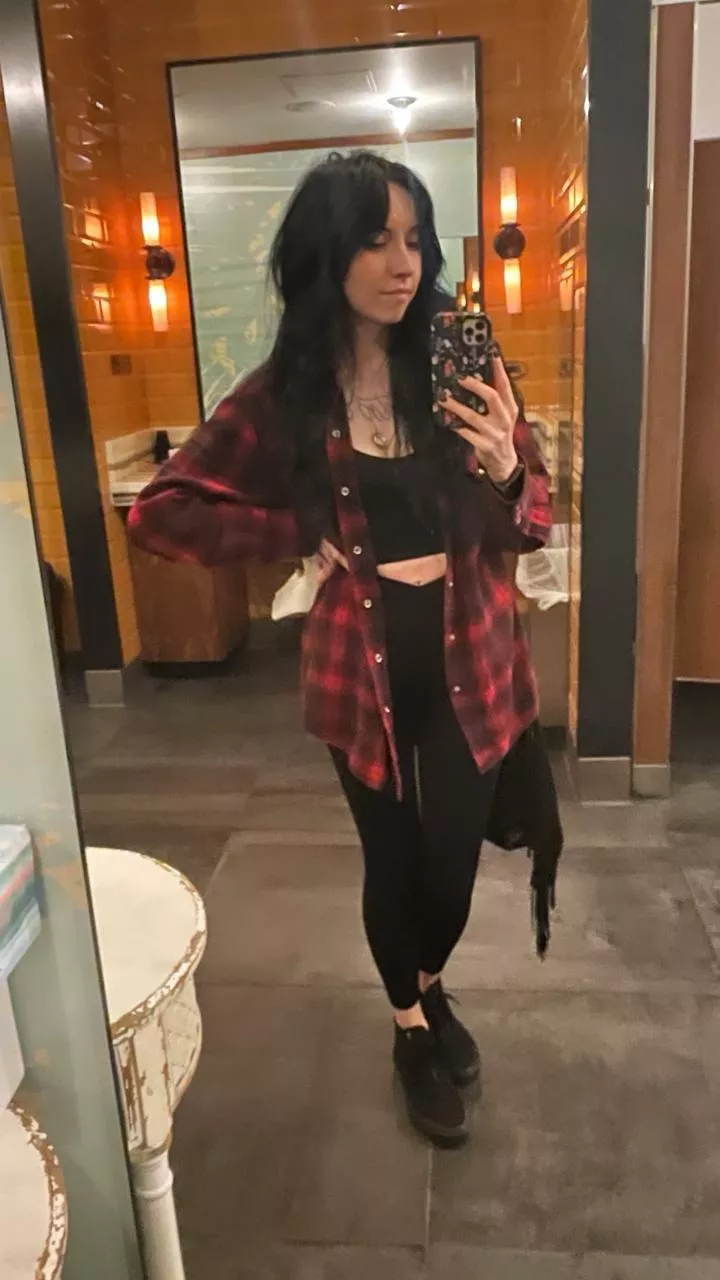 The first photo she sent to her first bull. Texas here posted by Money-Guest2256