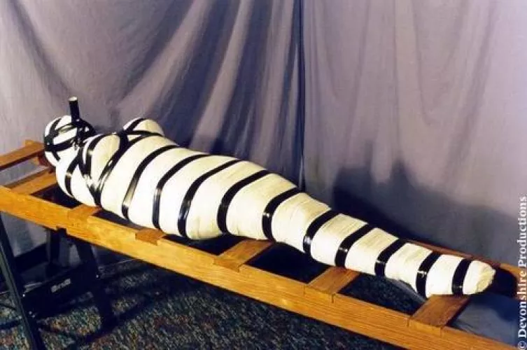 This Is Just So Hot by Bonding_Enthusiast