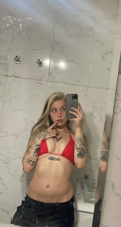 This is my body at 18, what do you think? by cooperationapples