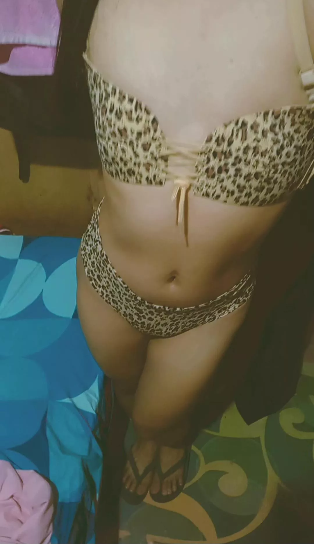 who want to cum with me ? im 23 , a ladyboy from the philippines posted by its_mikaella