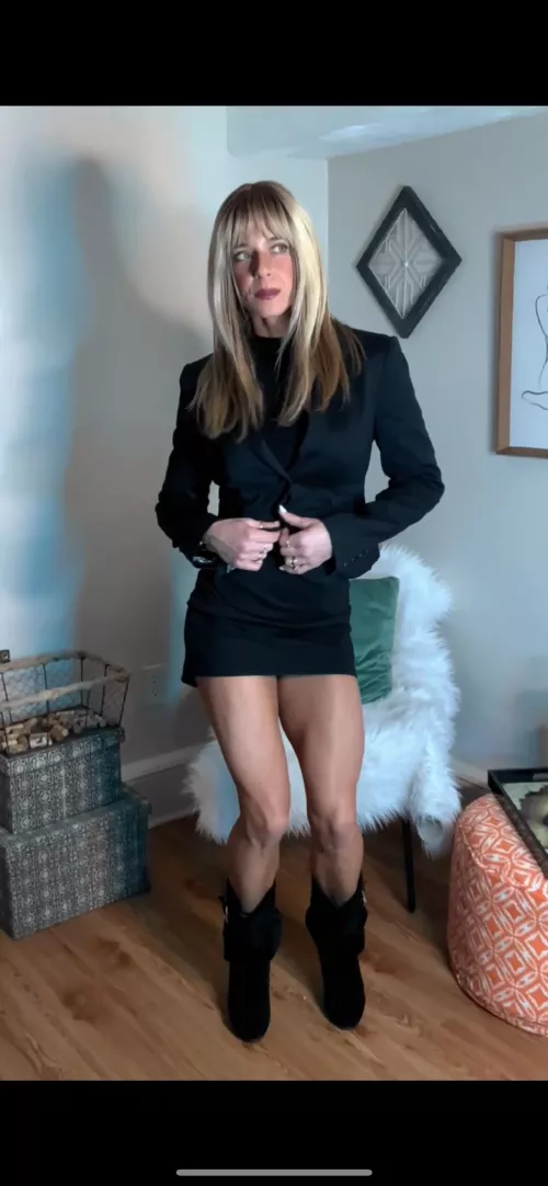 Wonder what my boss would think if I danced around the office in this super short pencil skirt by SavanahLinn