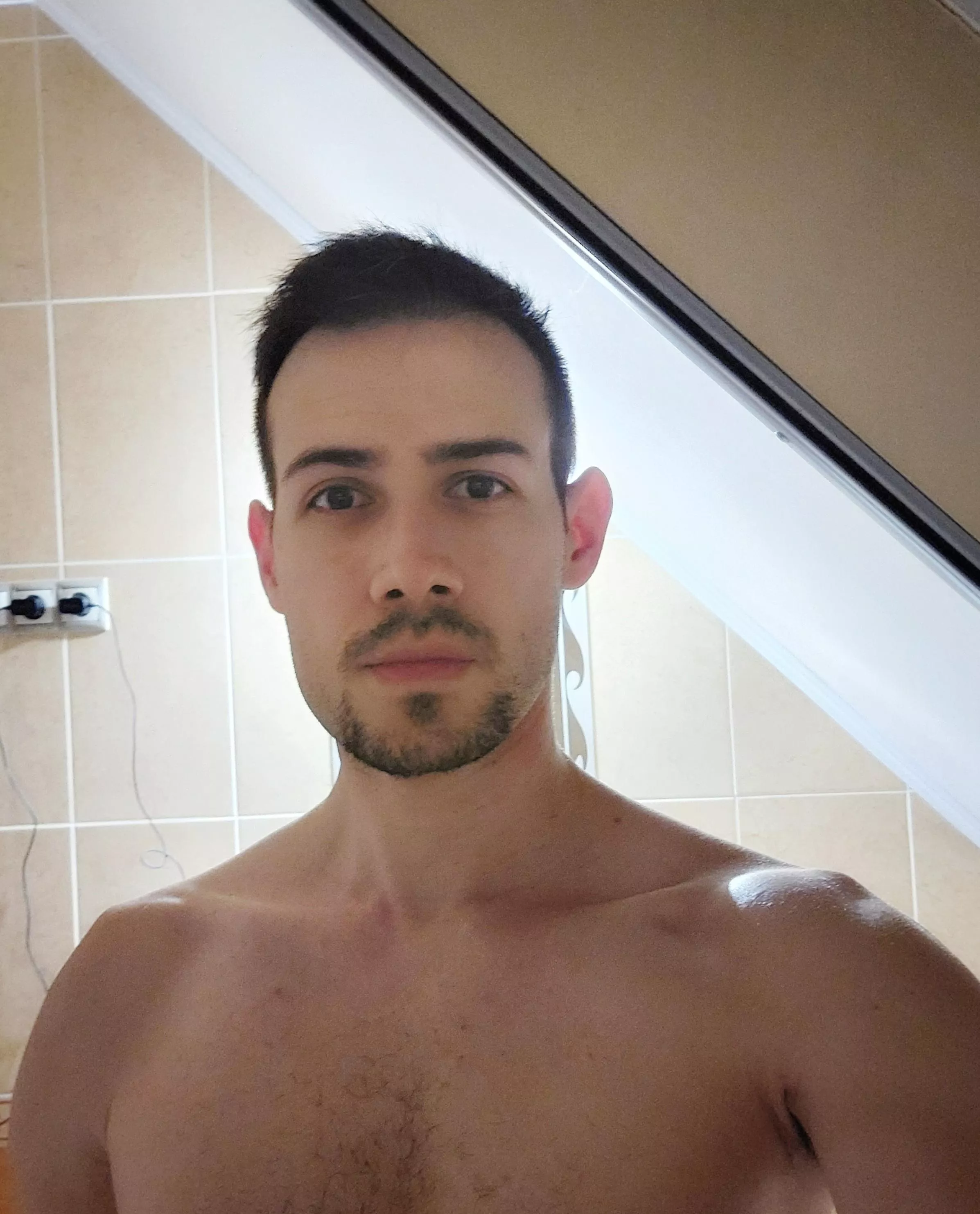 Would you date me? posted by danythest2