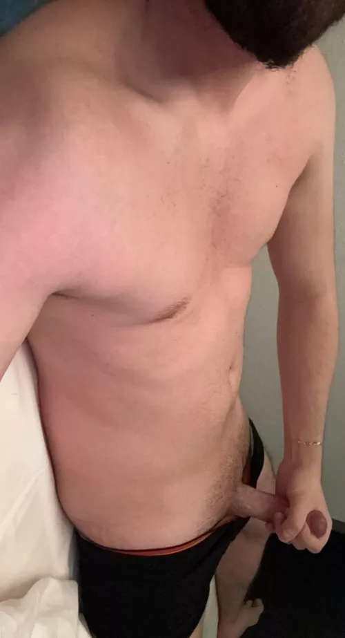 [23] Germany | Lookin‘ for jerk buddies. Be nice & chill. Face is a must, bro. No chubs pls. Snap: jul-thegray by One-Item-9380