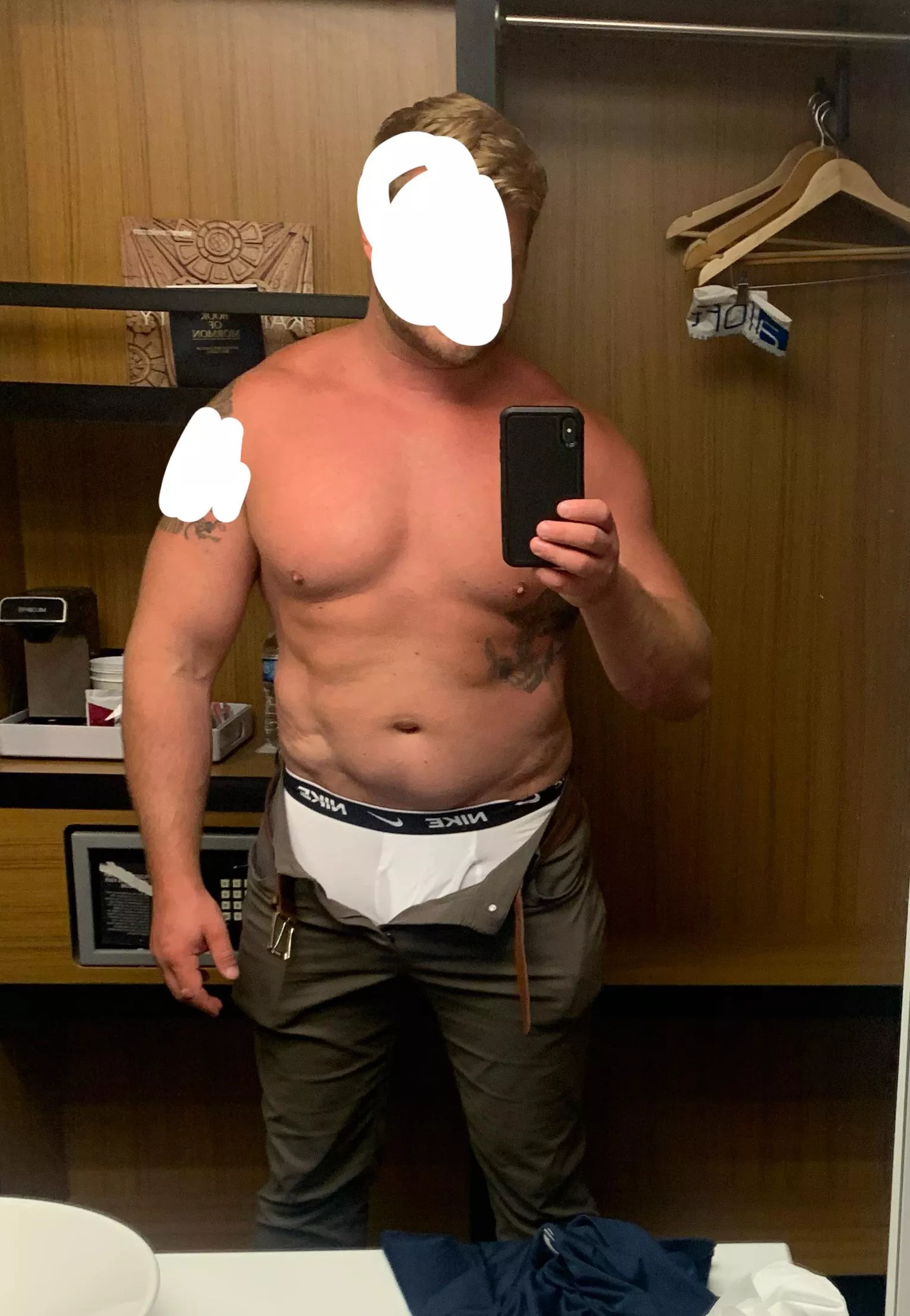 (33) All alone in a hotel who is going to take of Daddy posted by fitj825