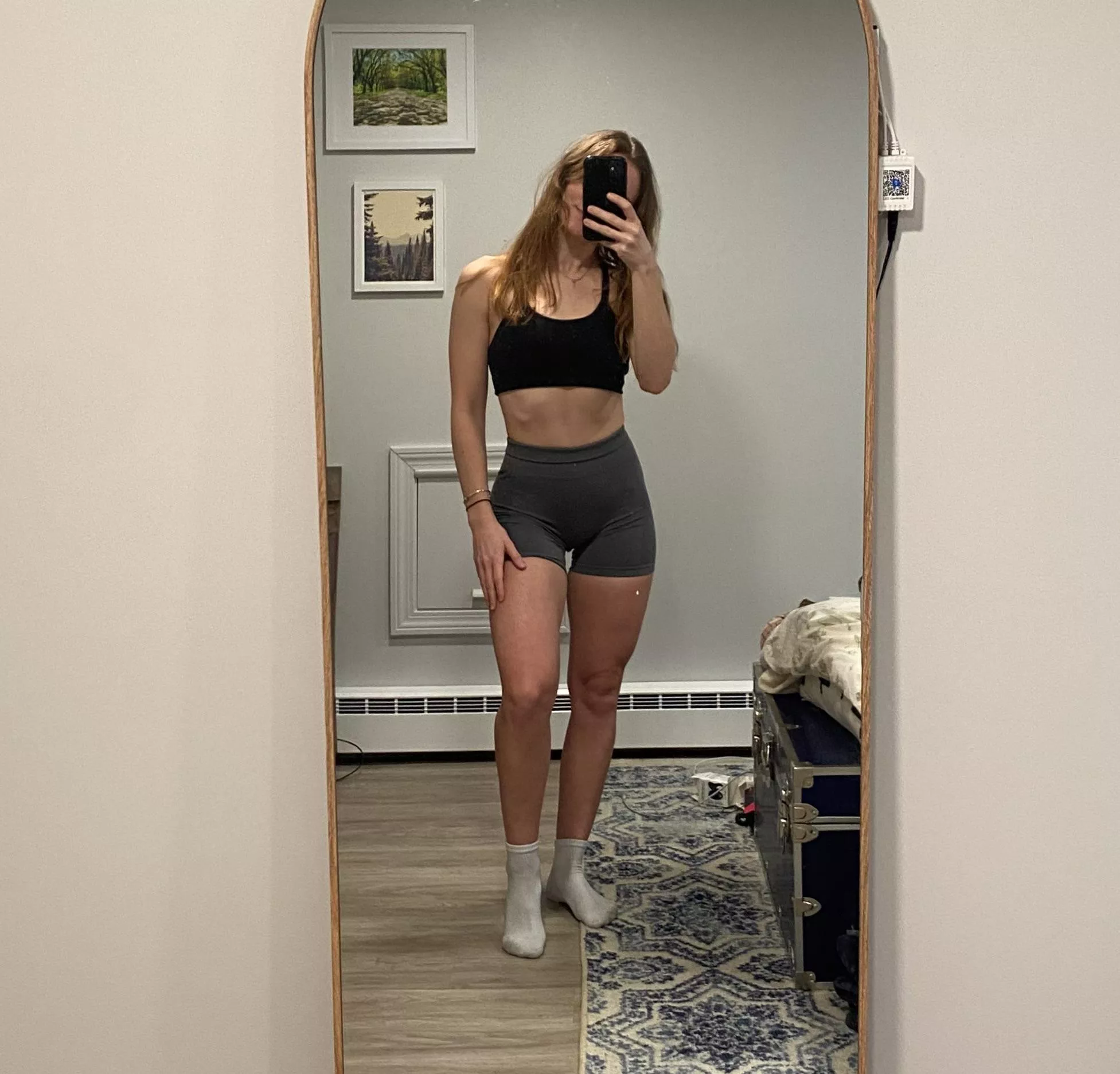 A fit babe 😉 posted by hornyhamburglar