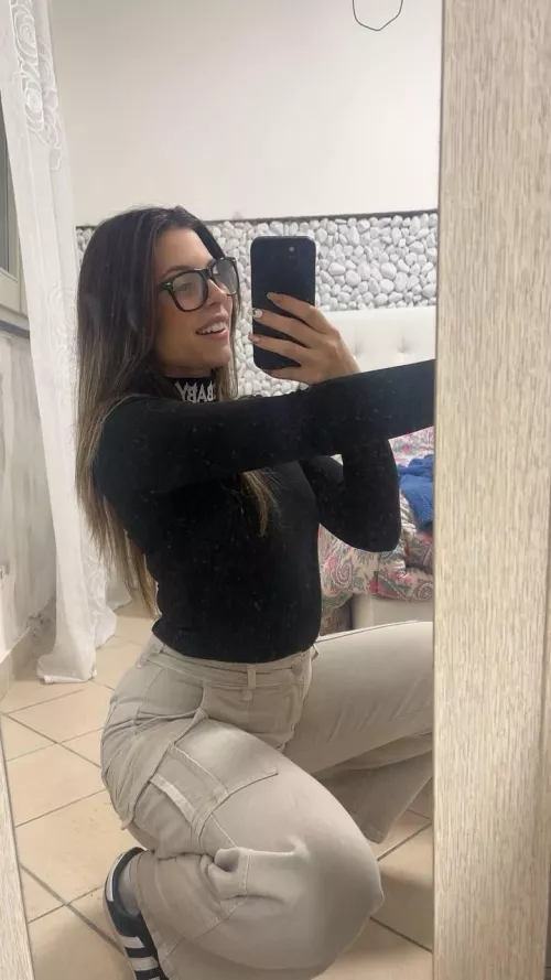 a smiley girl IUTR by Austyn_Michael