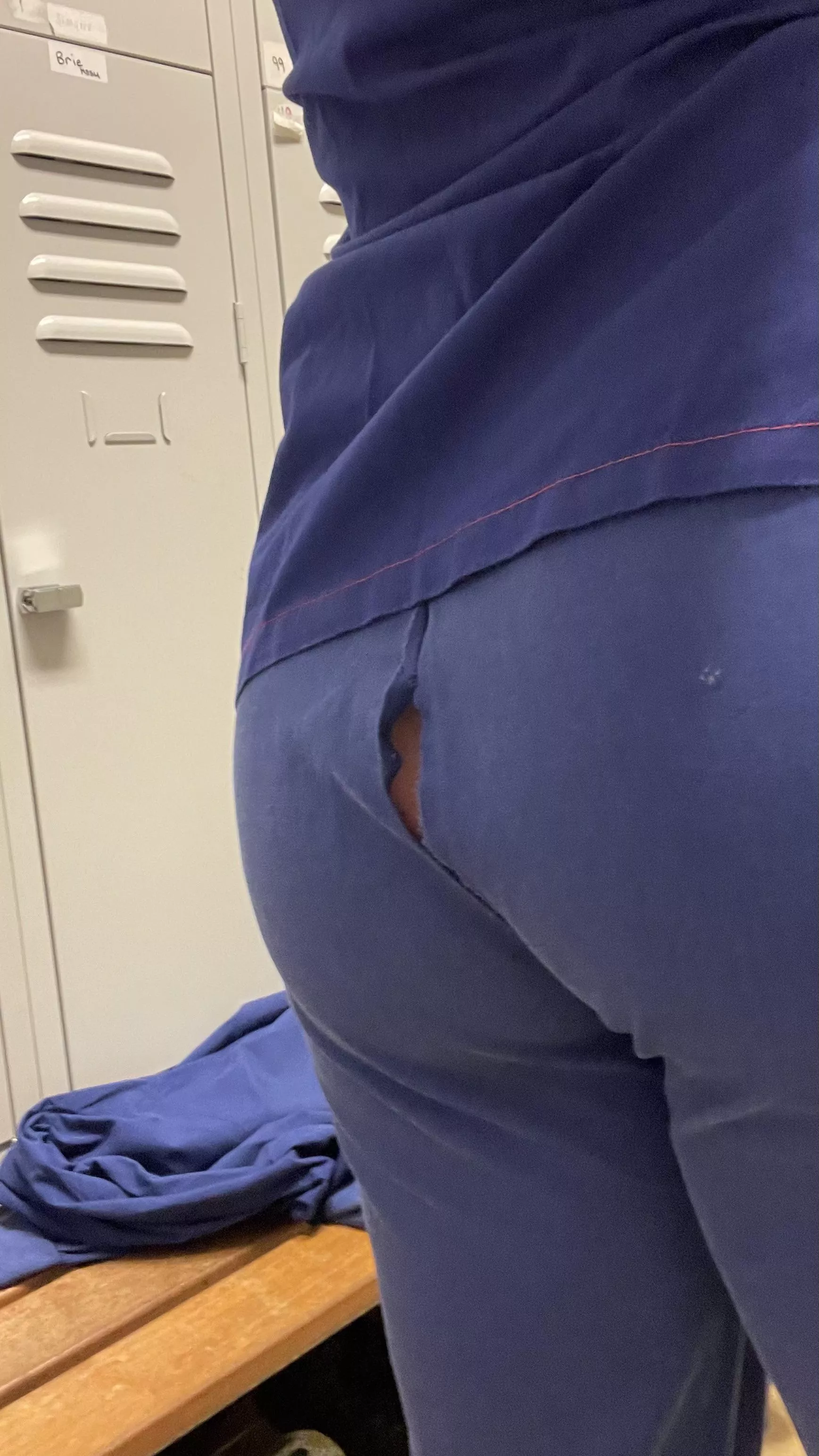 All these squats are destructive to my scrub pants posted by No-Return1335