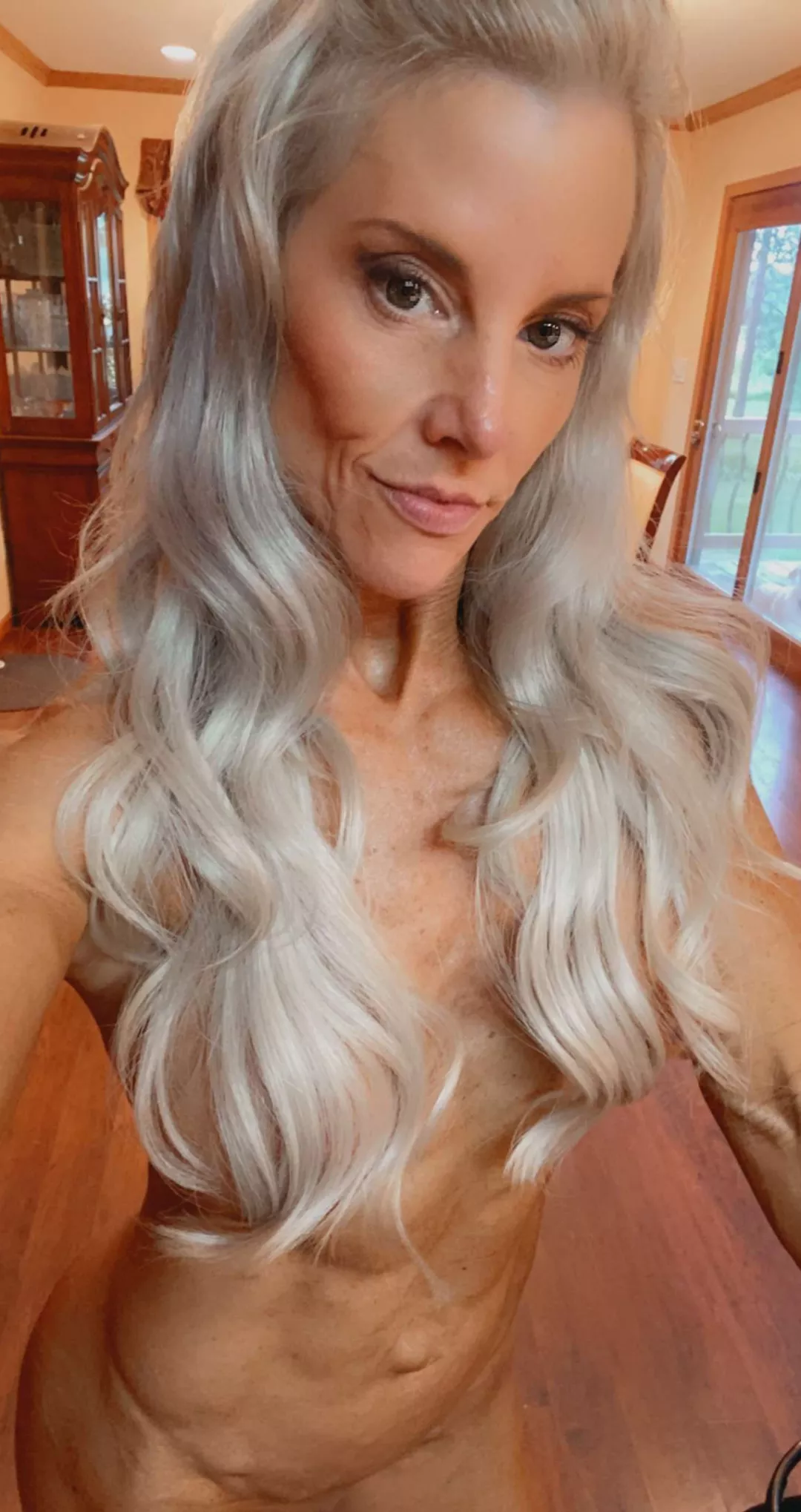 Anna Fine - Can you handle a fit milf like me posted by Annafinefit