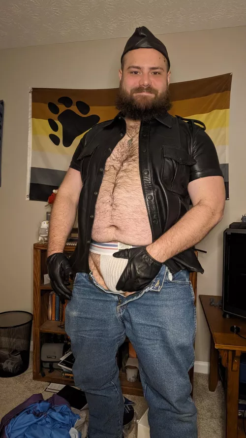 Any cubs that can help take care of this? by cousteausCredence