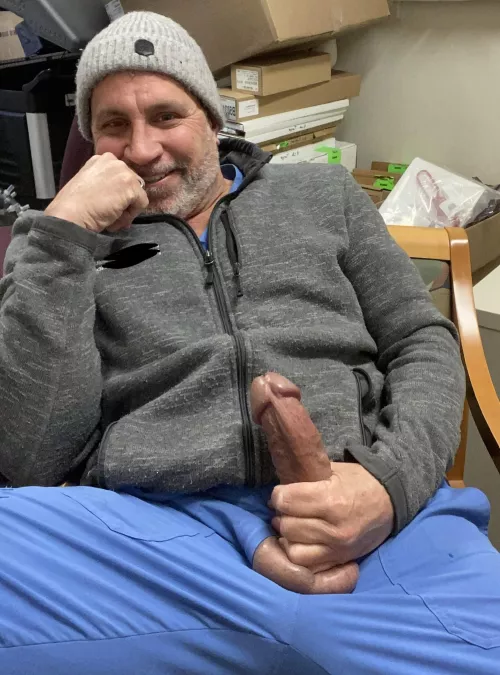 Anyone want to hang out with me on my lunch break? by Iridium191glow