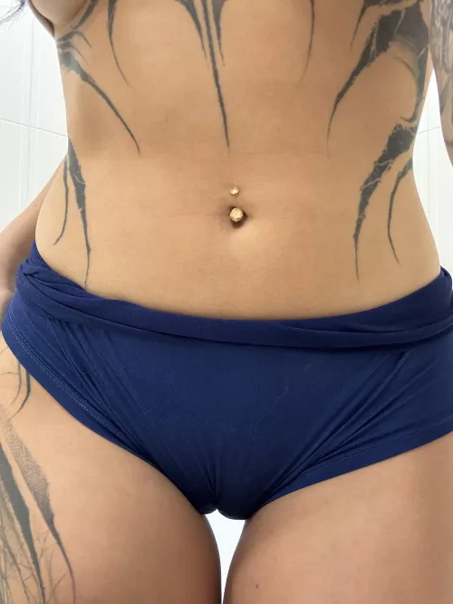 are you going to eat my cameltoe on our first date or are you too shy? by Sartygh