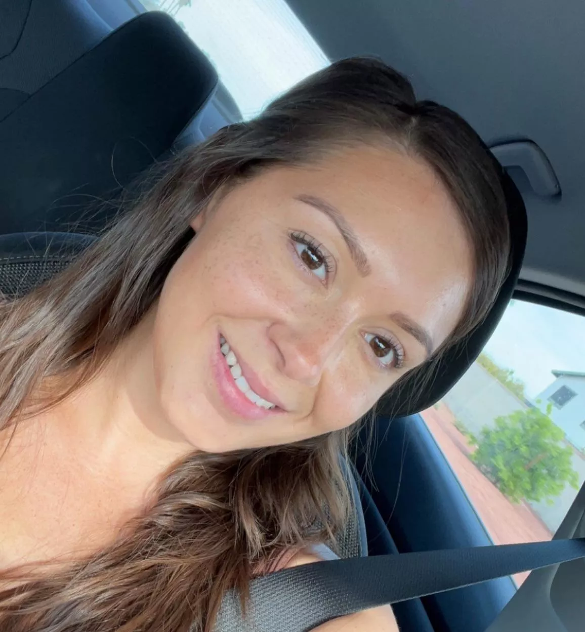 Brazilian x Czech posted by Persuasive_Pussy