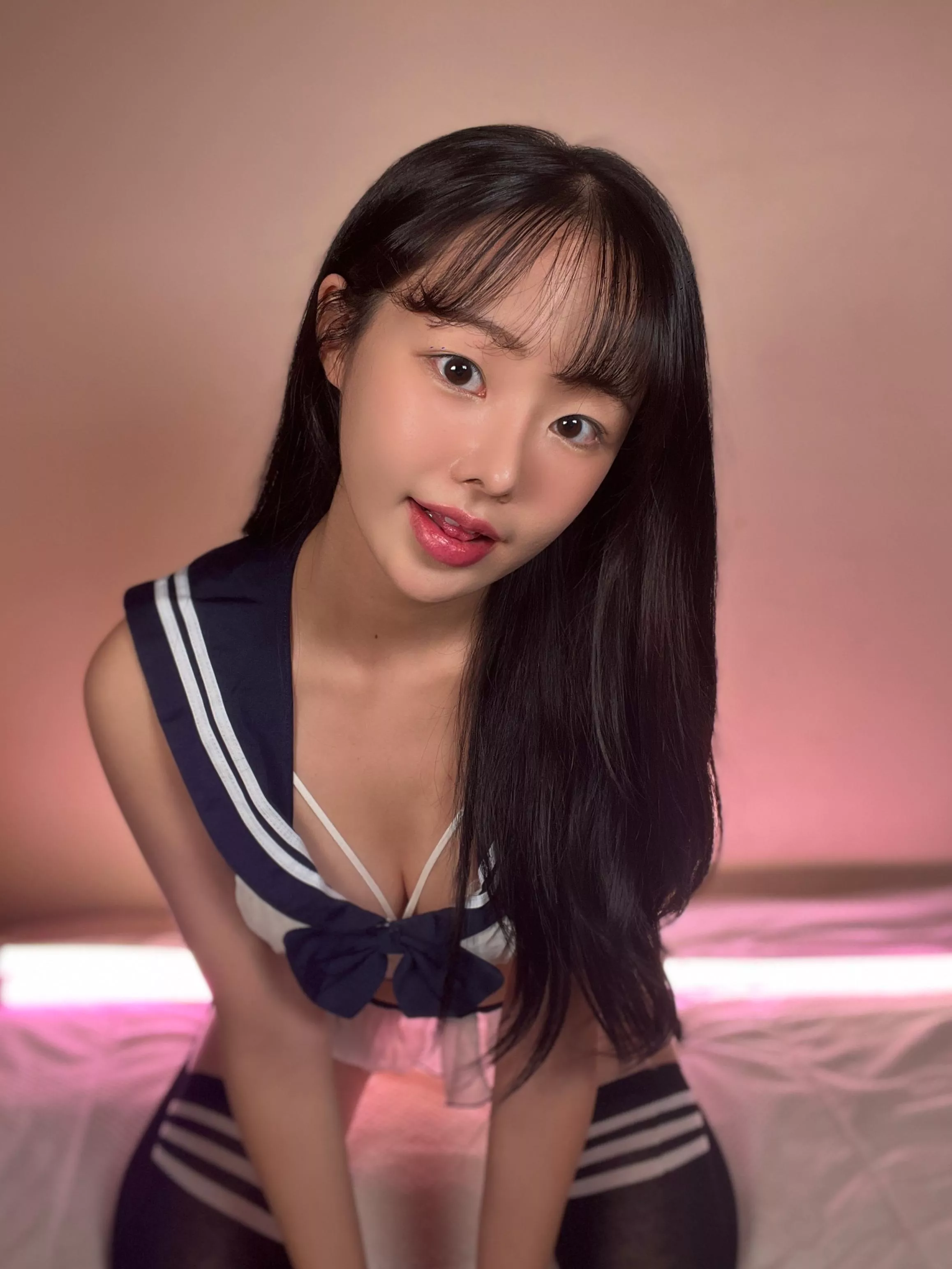 Can I send you sexy pics when I'm bored? posted by 6j_fwomp211