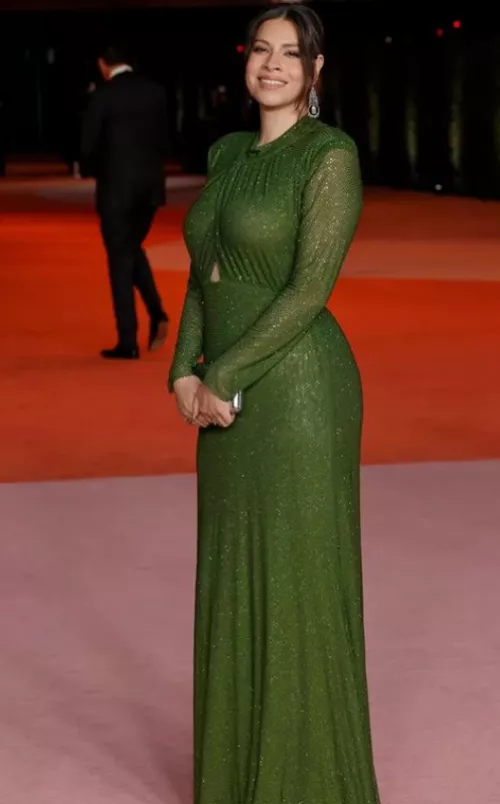 Cara Jade Myers by Straw27