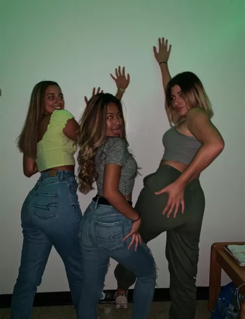 College Freshmen [3] by chaotickid223