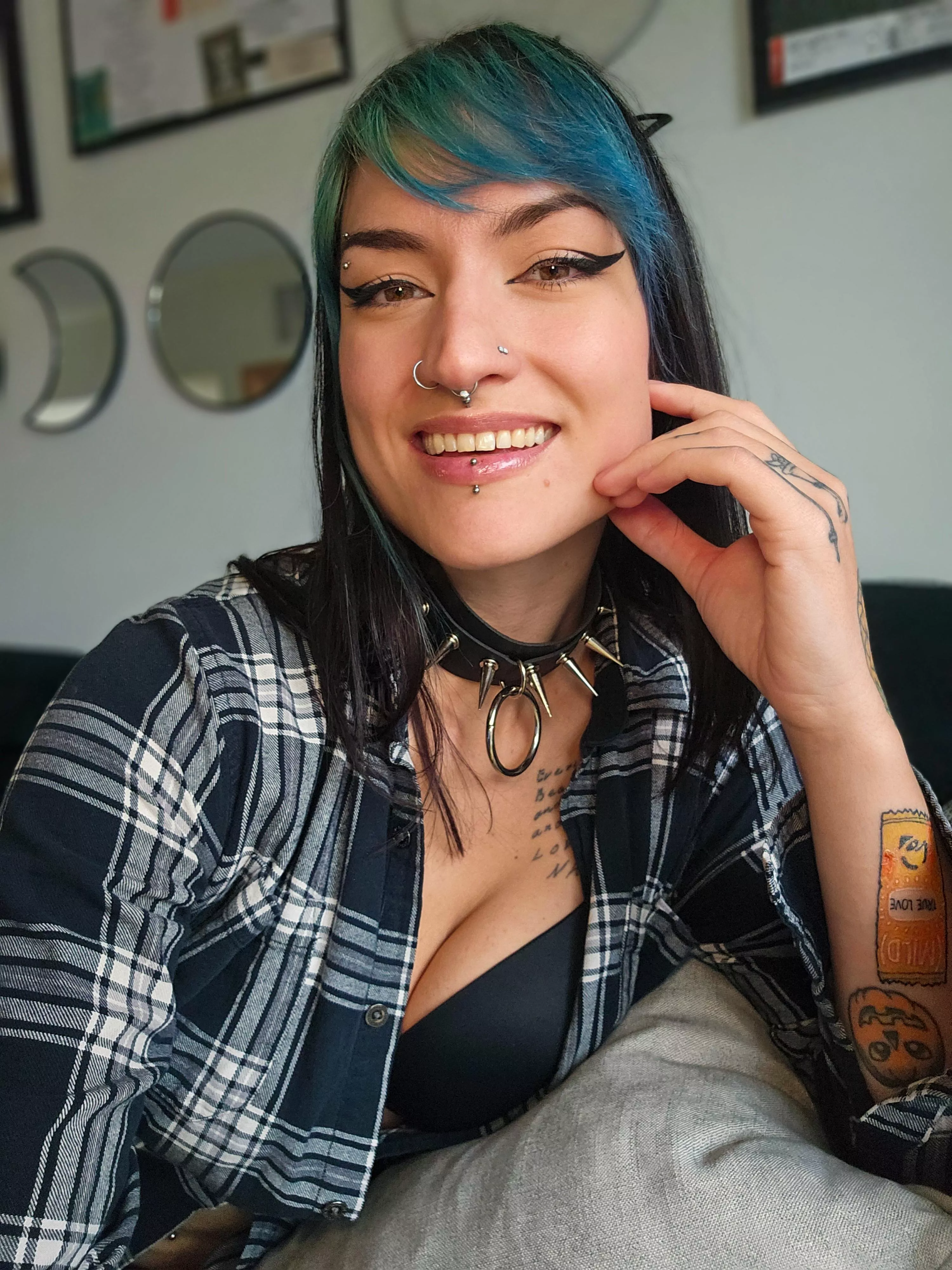 Dragged myself out of my depression and [f]elt cute posted by titania_orion