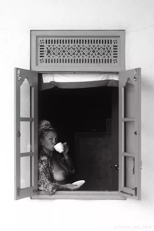 Good Morning 🖤 [OC] by Hanna_and_Chris