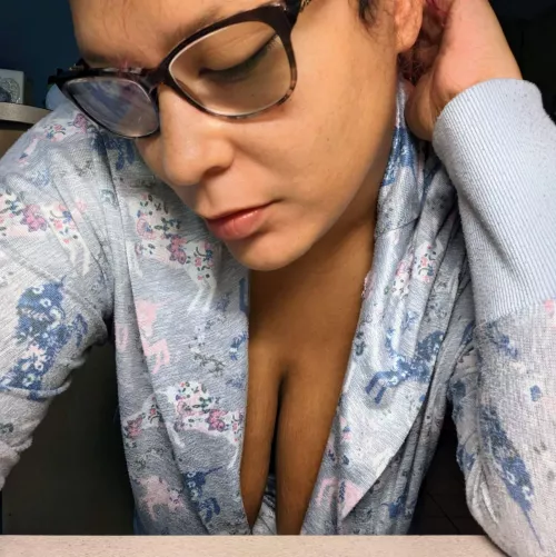 Hanging in my robe by AutomatedSausage