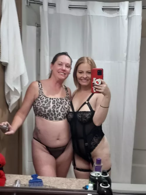 Heard you liked mom bods by temptressqueen1