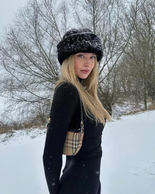 Hieke Konings by Reasonable-Owl-3857