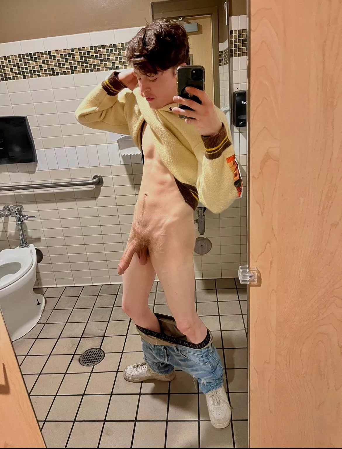 Hoping someone will open the cracked door and finish this boner off for me posted by LrgSky