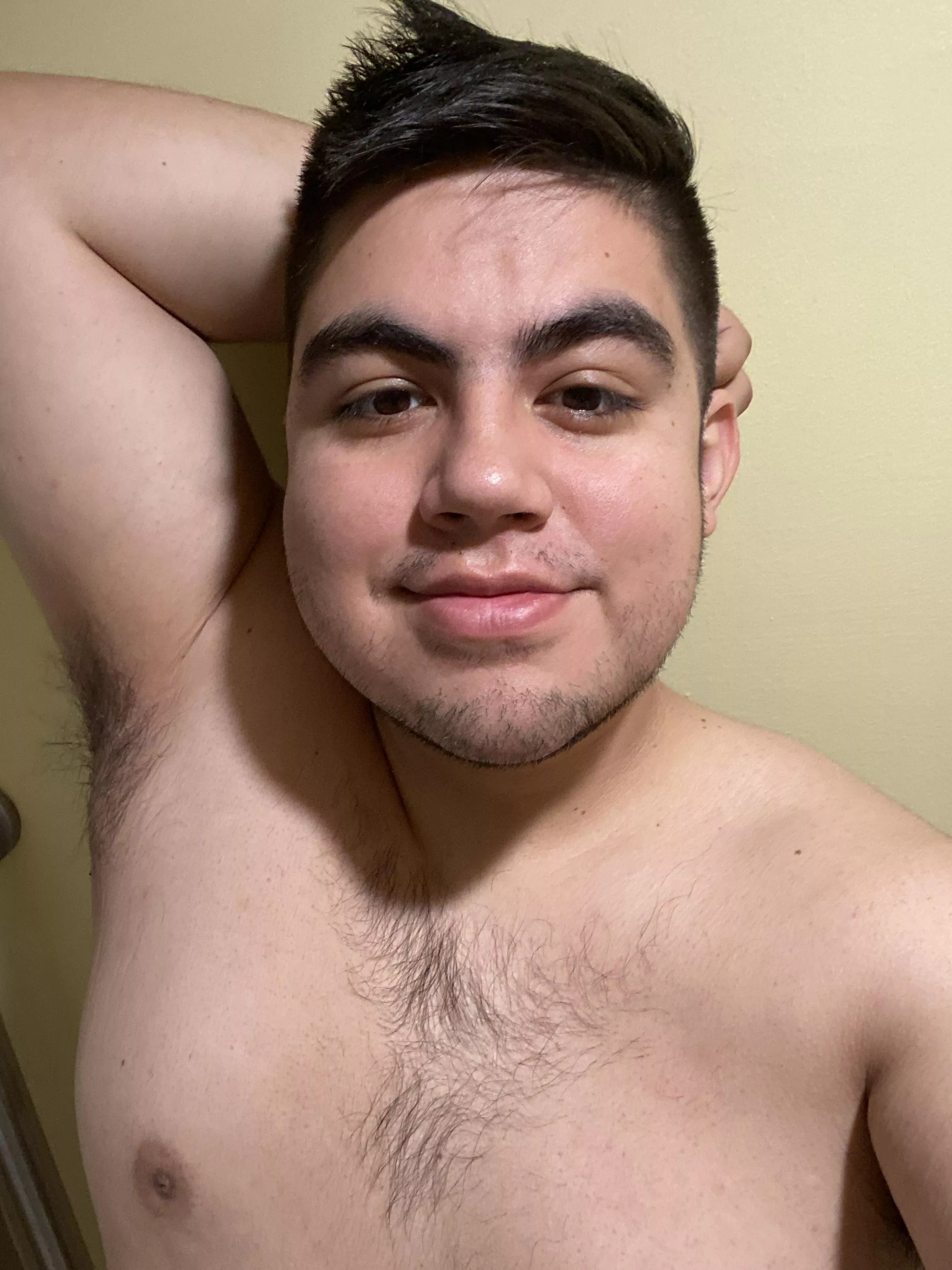 Hows Everyone🔥 posted by Toryprescott