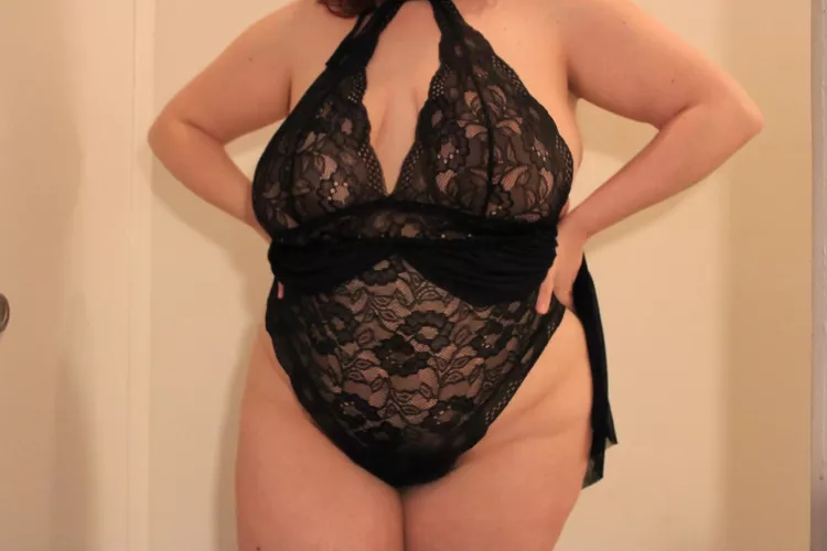 I get nervous in lingerie but I’m trying plus I love the color black 💕 by Ohdaisydukess