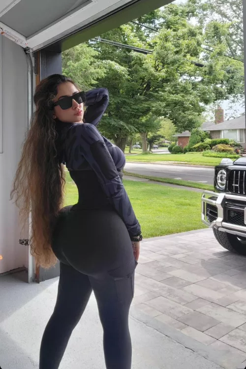 I love her🥵 by Bimbolover_