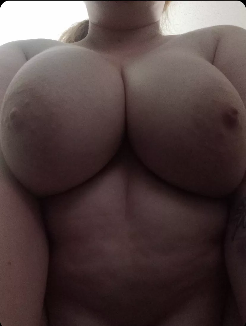 i love making older guys horny posted by Vodo316