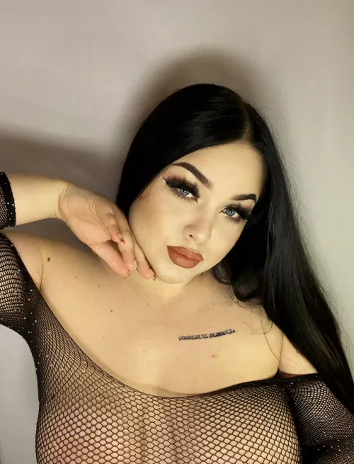 I want to check ur face looking at my sexy body by TheBlueOrientation