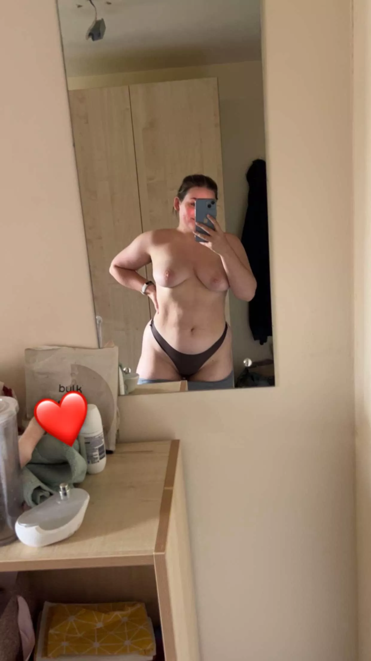 I’m I too young for you ?? posted by jaomsahnuda