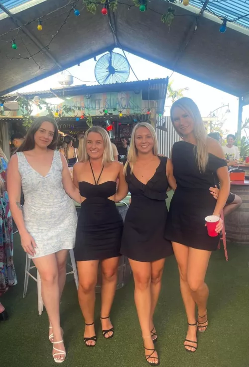 Long legs by thataverageguymatt