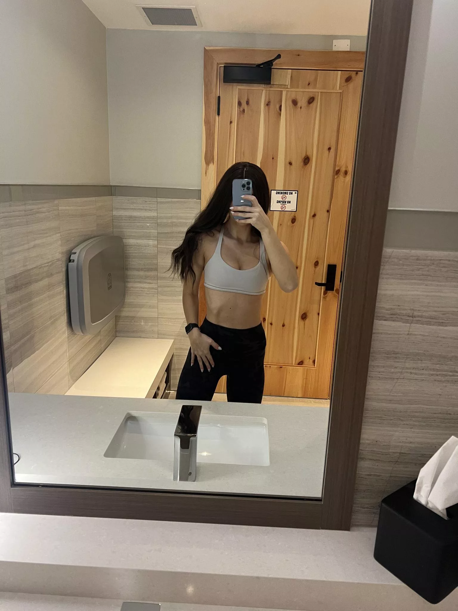 My gym husband showed up with his girlfriend - Time to make her jealous posted by labeloiseau