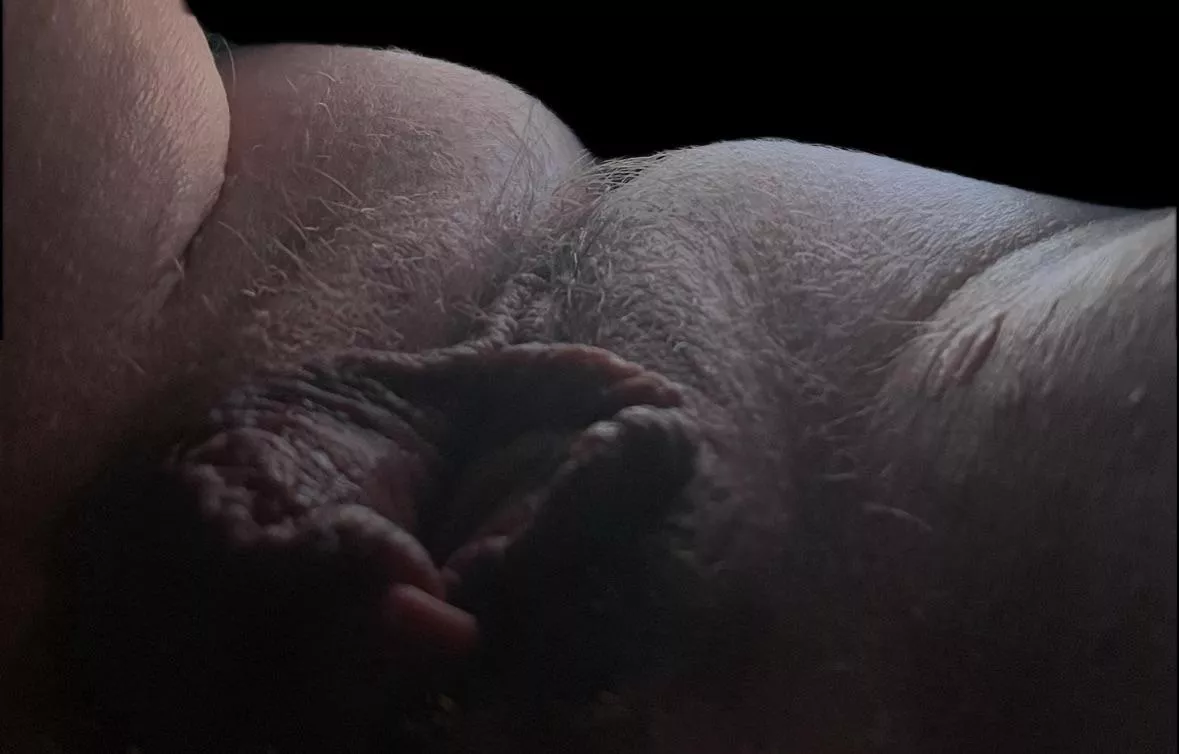 My view. I want to see you licking me! posted by bimarriedchick