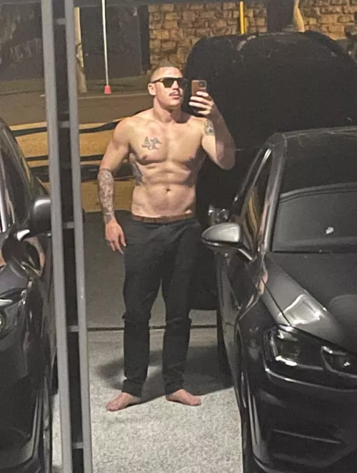 My wife wants to know how many people would fuck her man [m] [31] by jbelite4